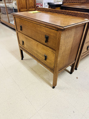 Oak 2 Drawer Dresser 33x16x29