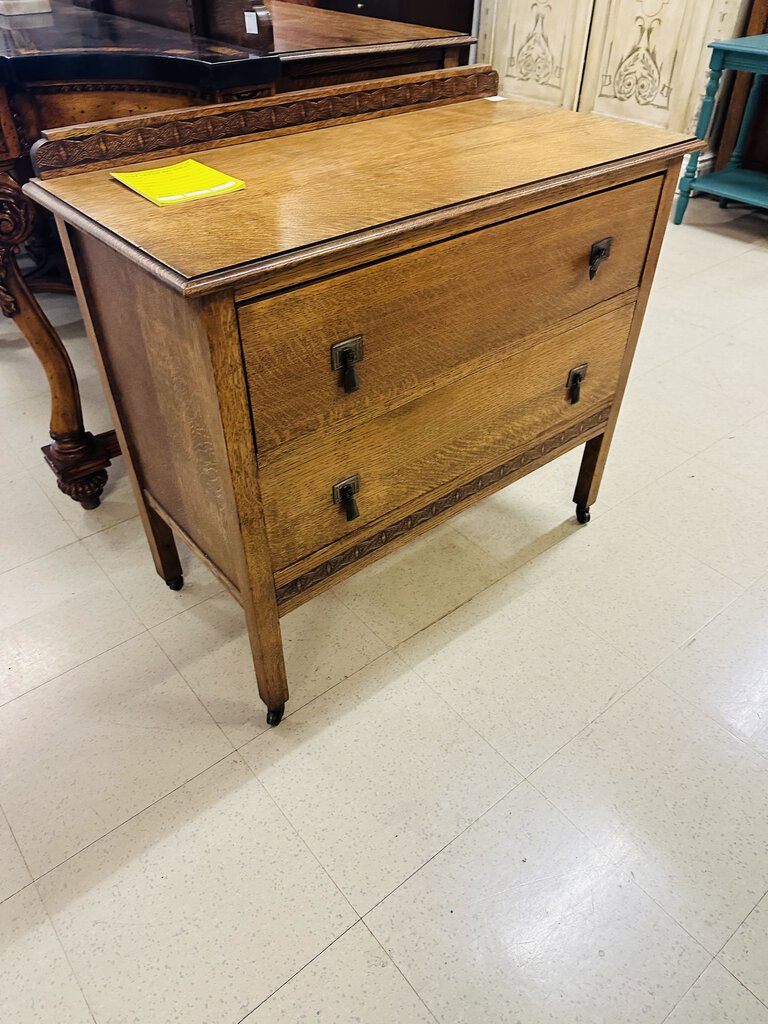 Oak 2 Drawer Dresser 33x16x29