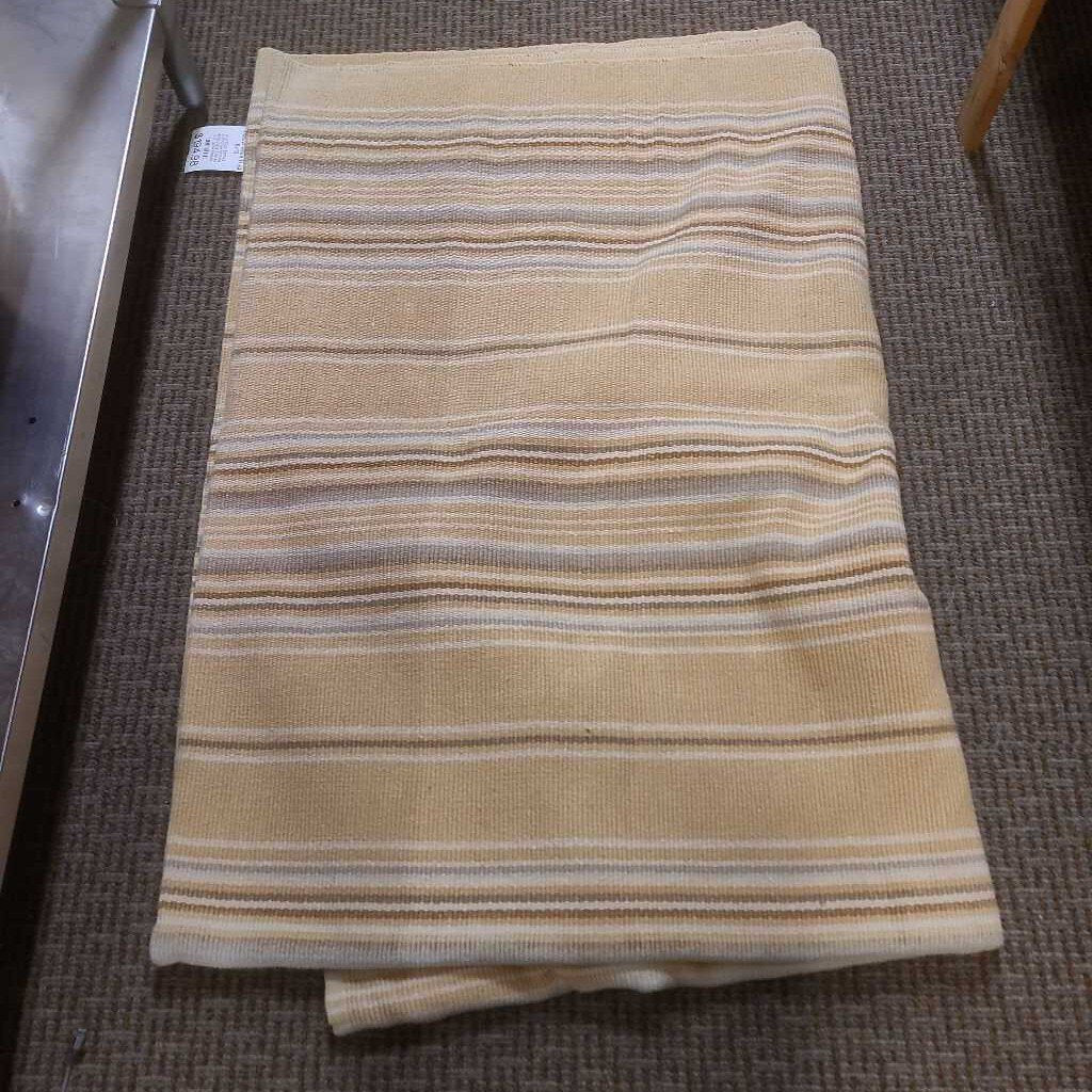 Pottery Barn Abbot Cotton Yellow Area Rug 8x10