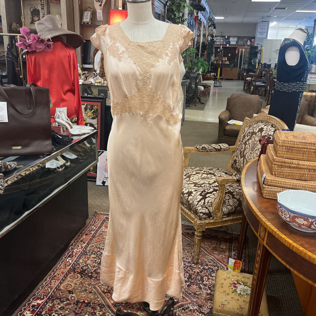 1930's Silk Blush Flutter Sleeve Nightgown