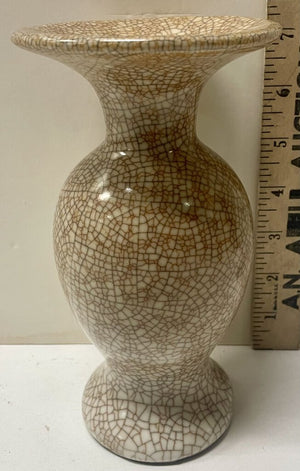 Chinese Wide Mouth Jar Style Red Crackle Vase