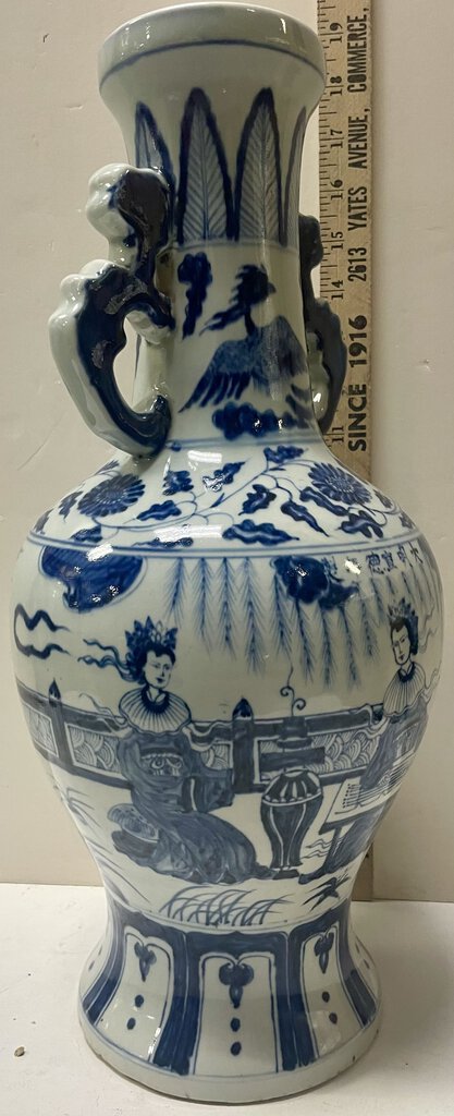 Chinese Blue White Porcelain Women Musicians Motif Handled Vase