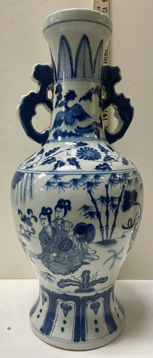 Chinese Blue White Porcelain Women Musicians Motif Handled Vase