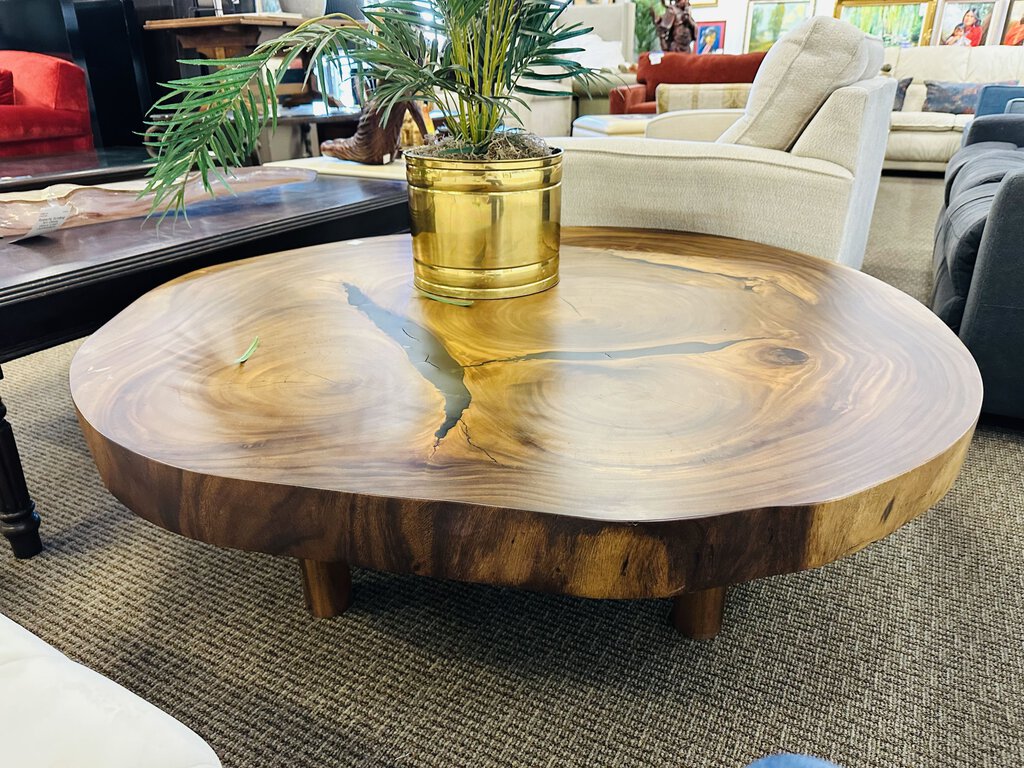 Live Edge Coffee Table 53x50x17