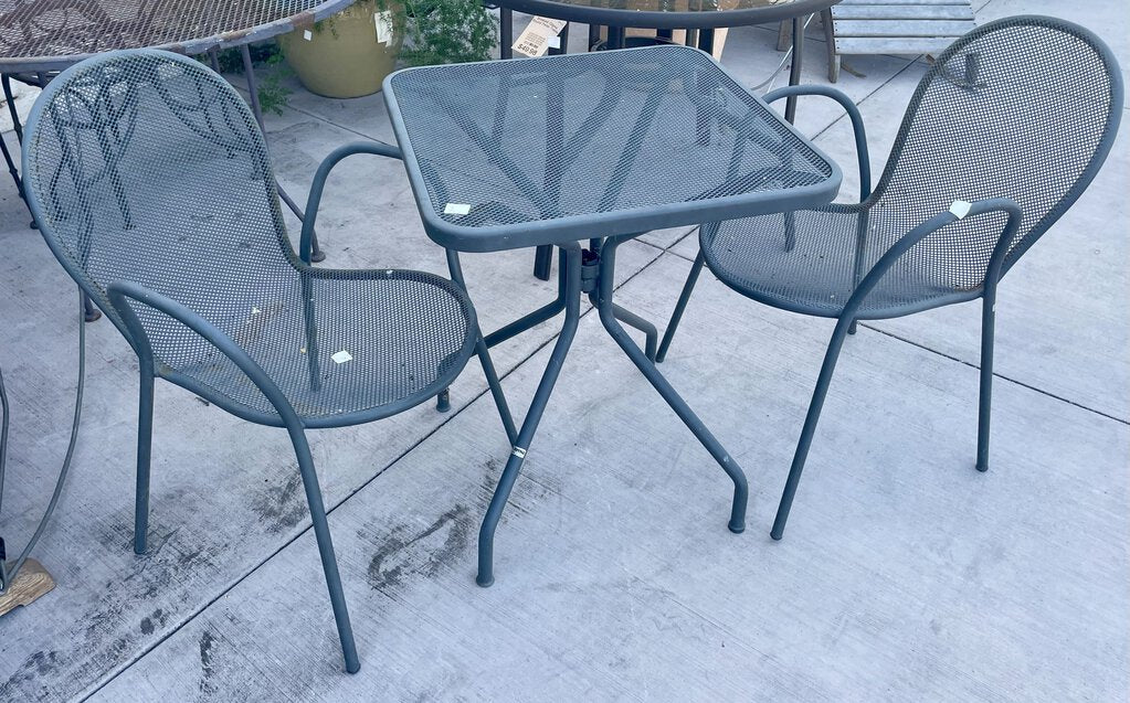 EMU Italy Steel Heavy Duty Arm Chairs w/ Cambi Table