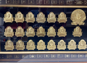 Vintage 39 Presidents Framed Wooden Display Brass Cameos of the United States