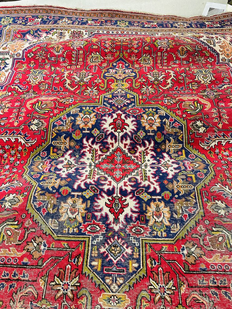 Vintage Persian Tabriz Wool Rug 118x150