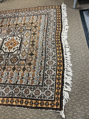 Moroccan Hand Woven Wool Rug 69x89