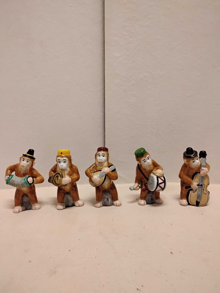 Porcelain Monkey Band Set (5)