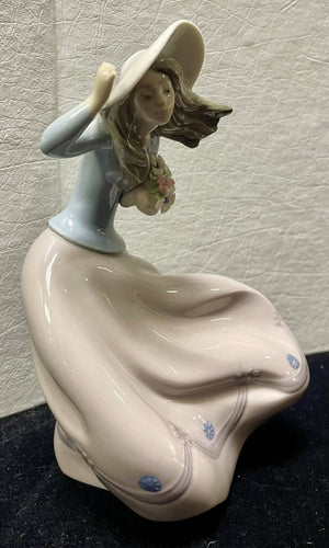 Lladro Blustery Day Figurine #5588 Chipped Fingers