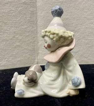 Lladro Clown Pierrot with Puppy Figurine #5277 Mint