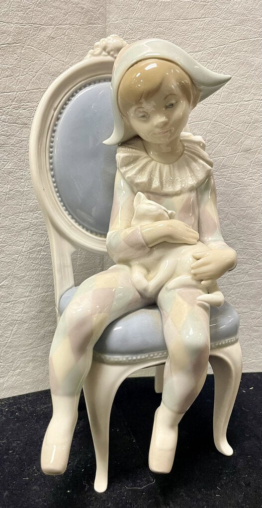 Lladro Young Harlequin Figurine #1229 Mint