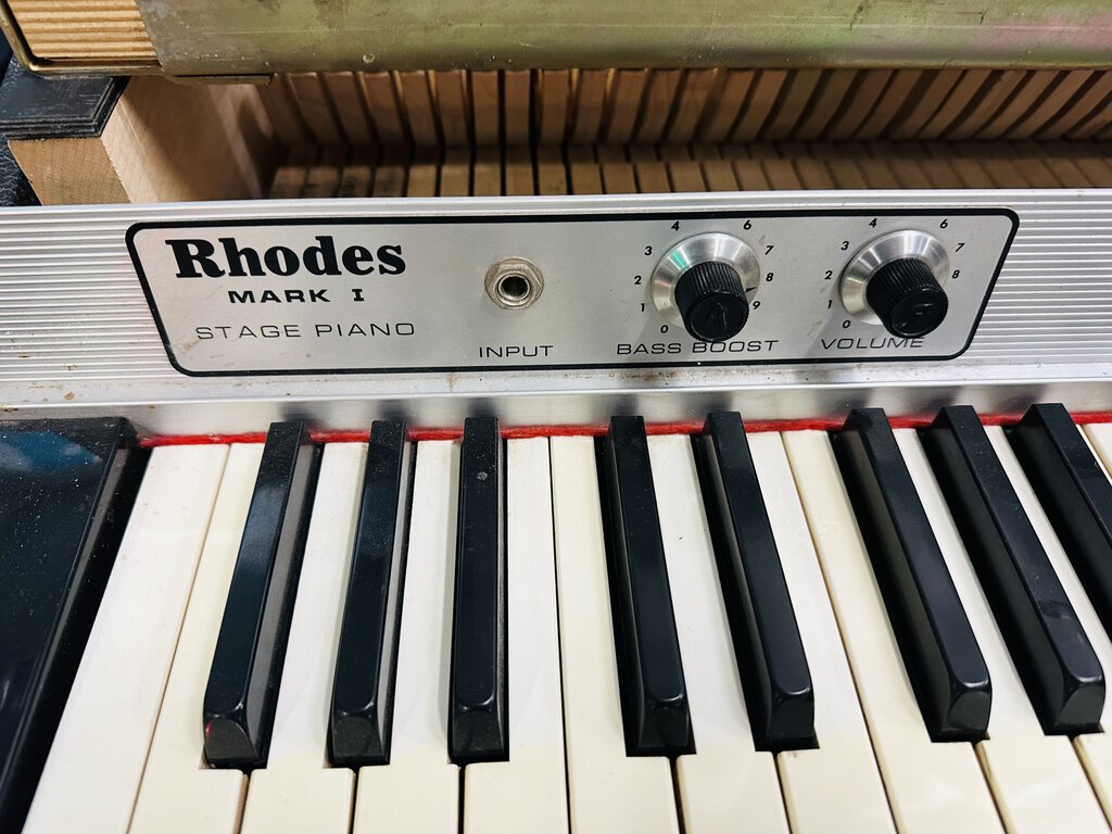 Pre CBS Fender Rhodes 88 Mark 1 Stage Suitcase Piano