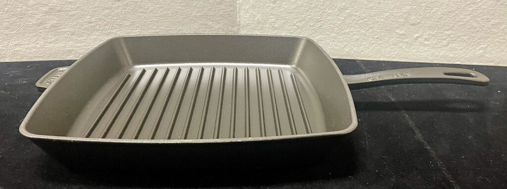 Staub Griddle Pan Le Mer 12" Like New Unused