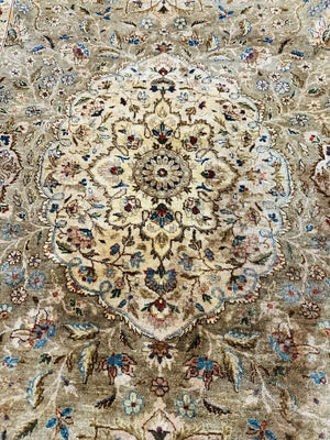 Turkish Sivas Wool / Cotton Rug 98x121