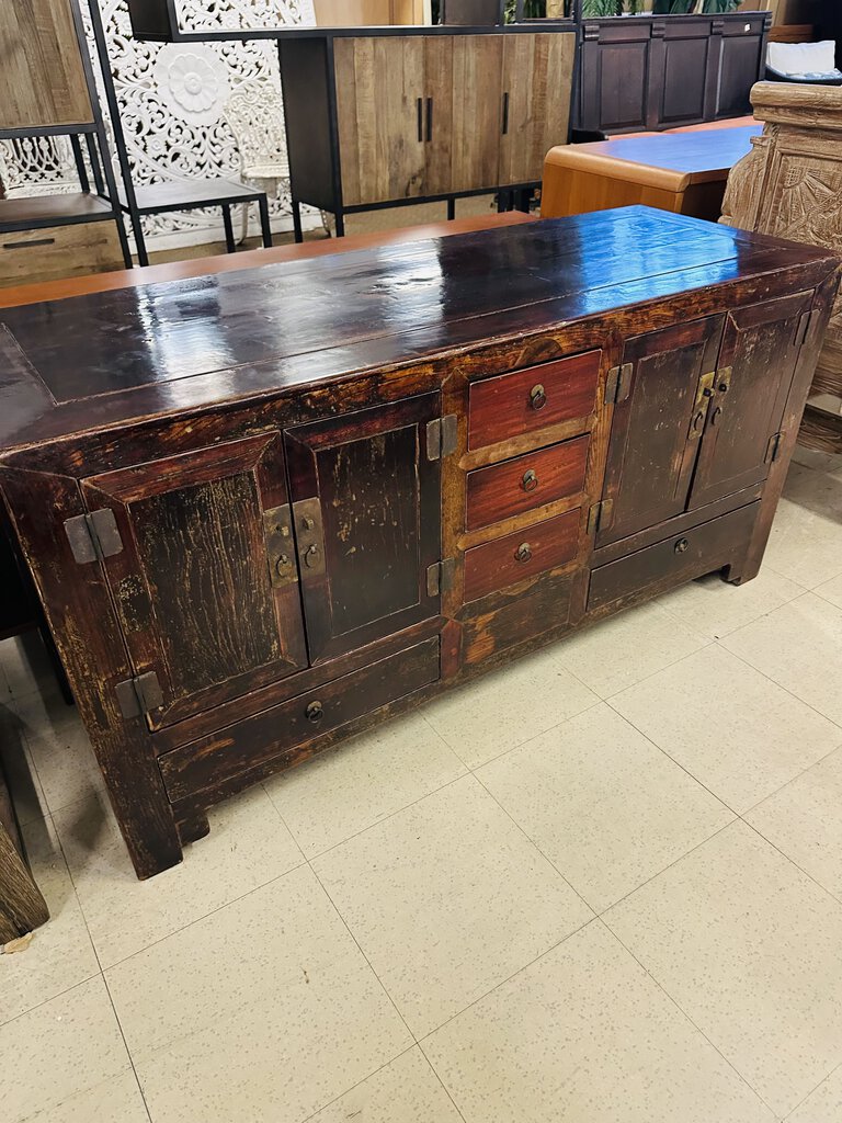 Asian Lacquered Sideboard 20x58x28