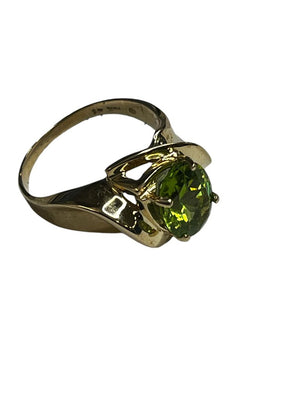 18K Gold Peridot Ring Sz 6.75