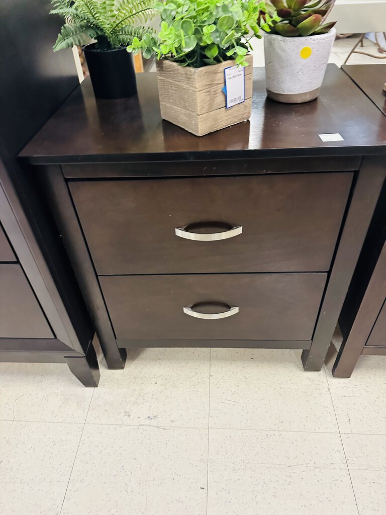 2 Drawer Nightstands (pair)