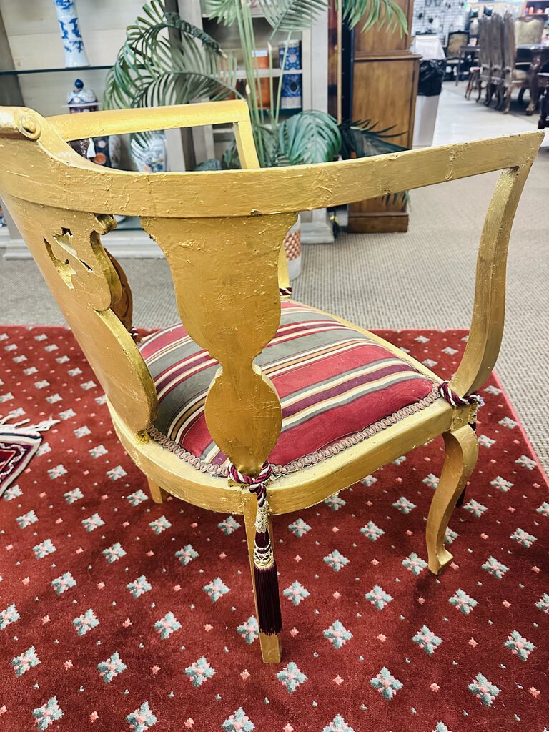 Late 19th Century French Louis XV Style Gilt Parlor Chair