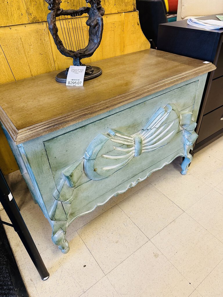 Carved 3 Drawer Dresser 42x19x32