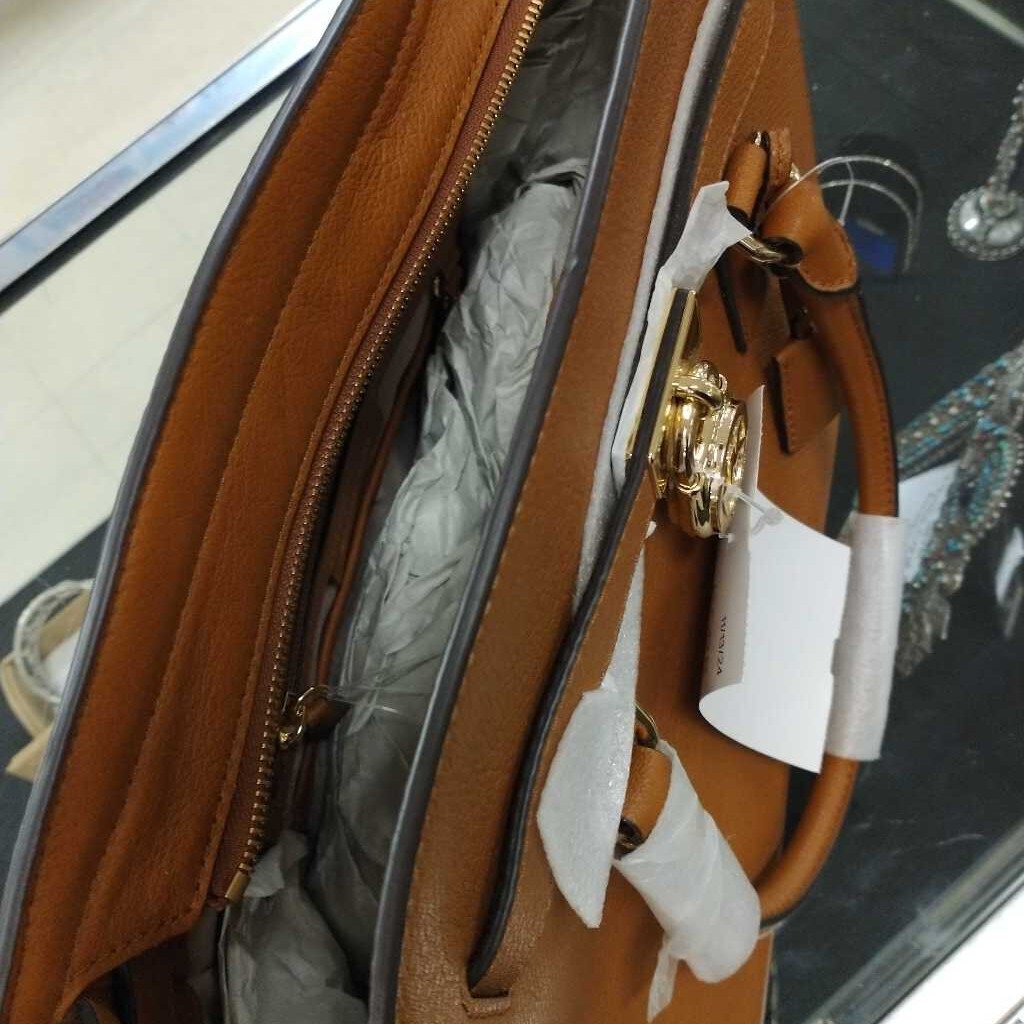 MICHAEL KORS TAN SATCHEL