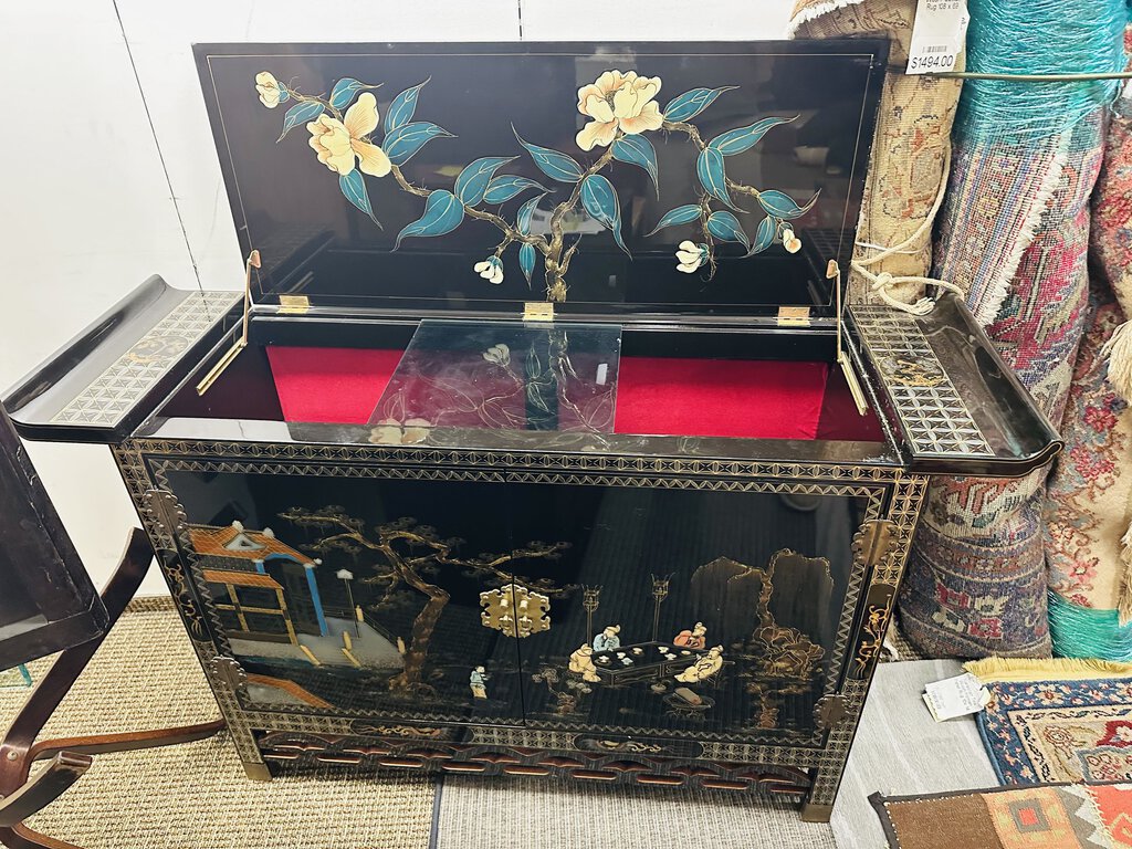 Black Lacquer Mother of Pearl Chinoiserie Bar Cabinet