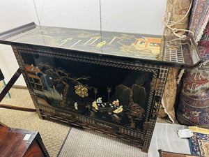 Black Lacquer Mother of Pearl Chinoiserie Bar Cabinet