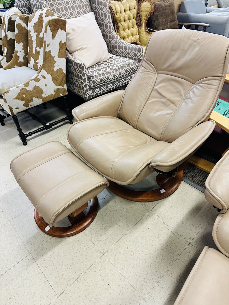 Stressless Chair With Ottoman