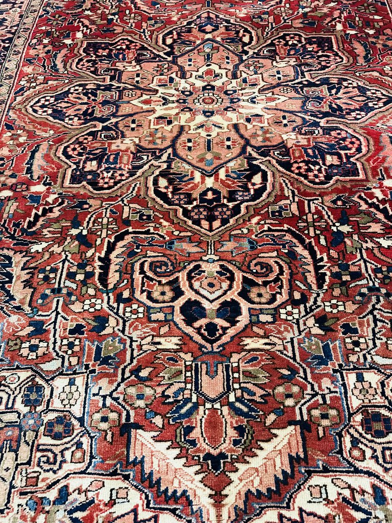 Persian Heriz Rug wool on Cotton 130 x 92