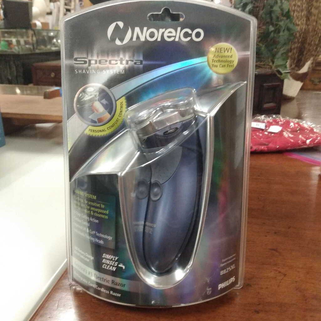 Norelco Shaver 8825XL