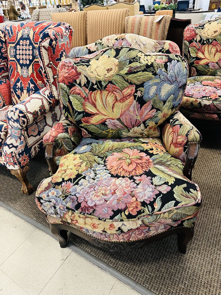 Duck Down Floral Country Lounge Chair