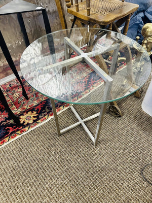 Round Glass Top Side Table 20x21.5