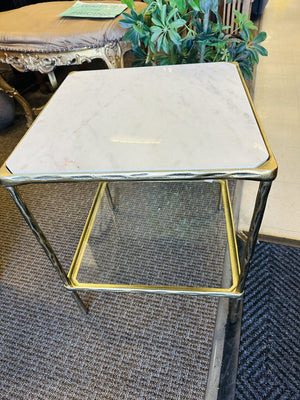 Ryandale Accent Table 21x21x25