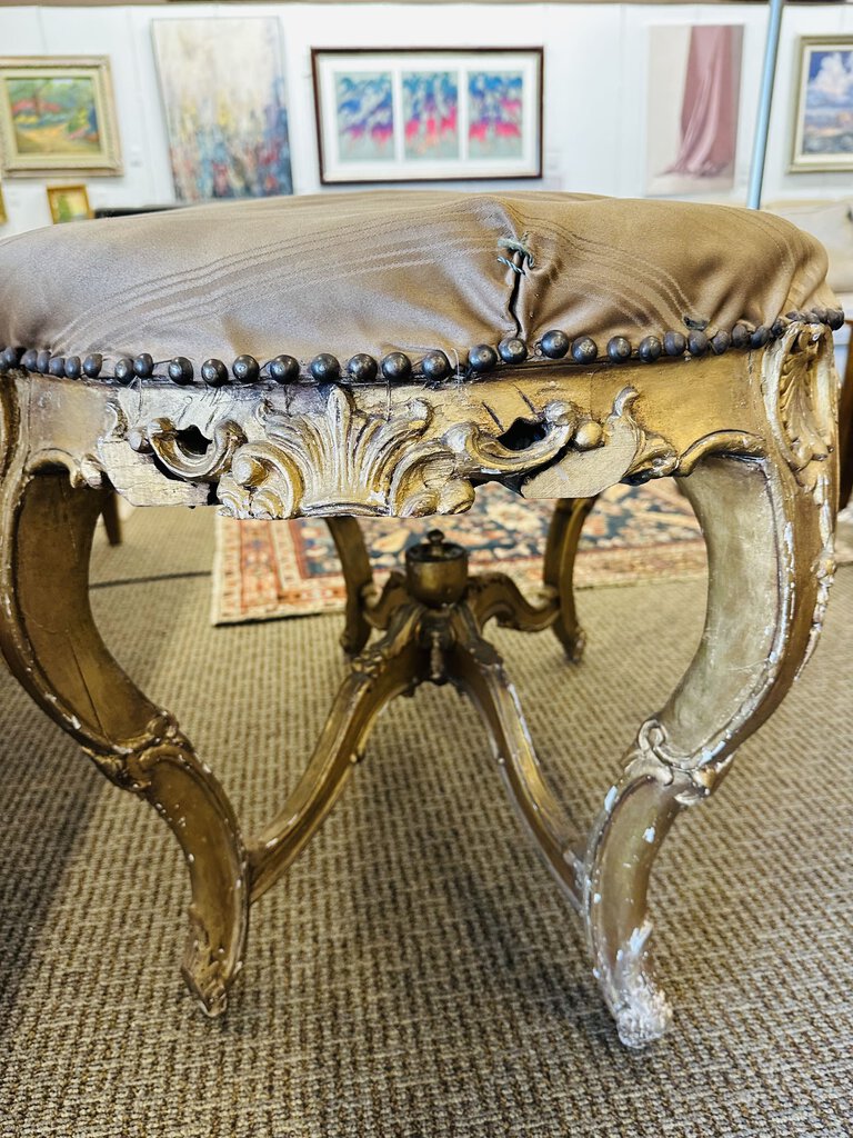 Louis XV Style Gilt Wood Window Seat 26x40x25