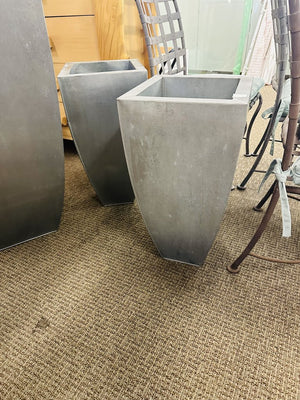 Metal Planter 12x12x23