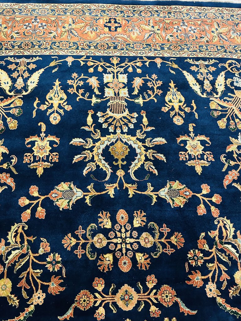 Persian Hand Knotted Wool Sarouk Rug 108 x 144