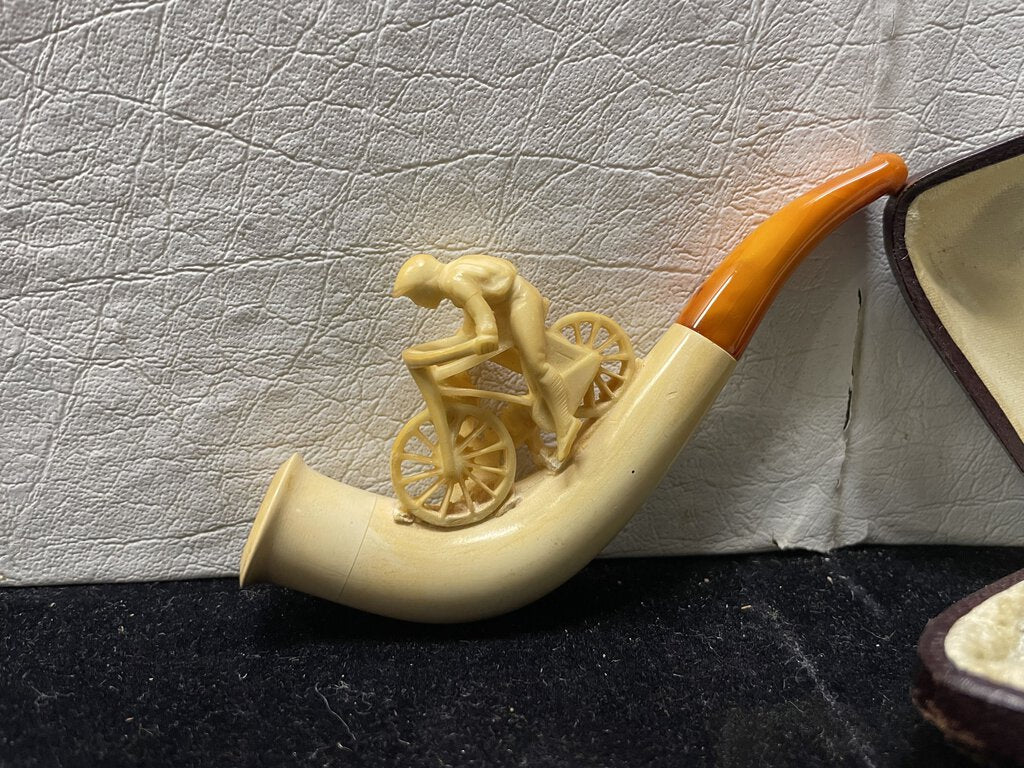 Early 20th C.U. Bernstein Echter Meerschaum Bone Bicycle Rider Pipe in Case