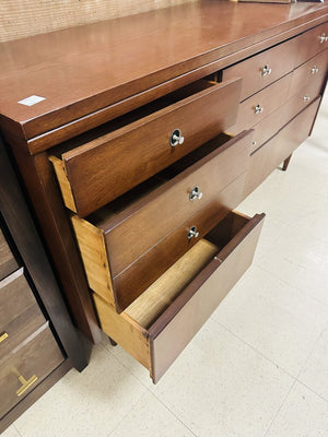 Bassett Trimline Walnut Dresser 17.5 x 58 x 31