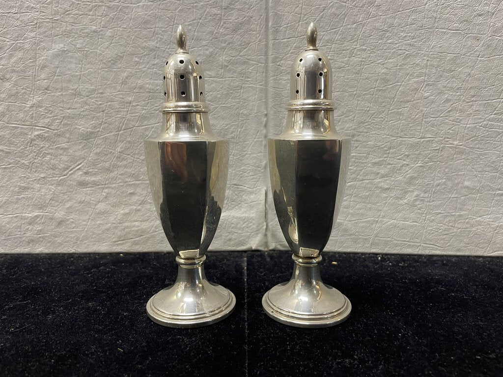 Wallace Sterling Silver Salt and Pepper Shaker Set (2pcs)