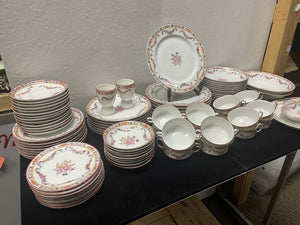 Minton Rose Style H and C Heinrich Porcelain Dinner Set (86 Pcs)