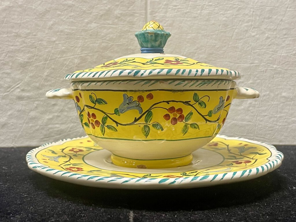 Deruta Italy Hand Painted Lidded Sugar Bowl w/ Tray