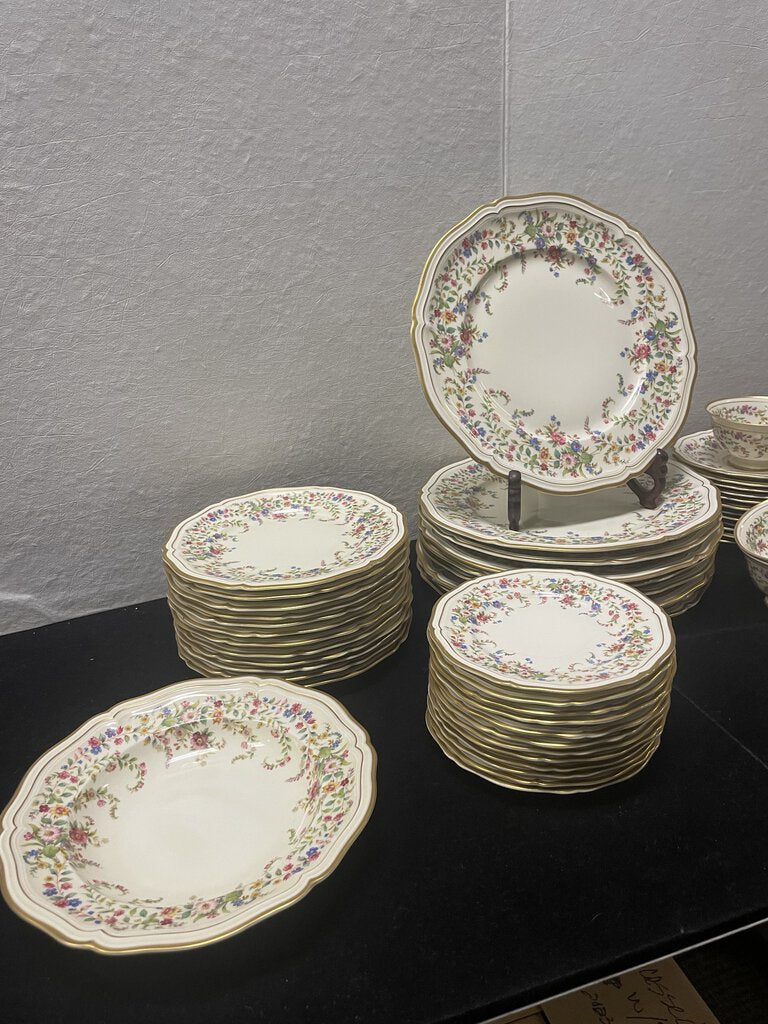 Rosenthal Germany Ivory Eleanor Pattern Dinner Set (55 Pcs)