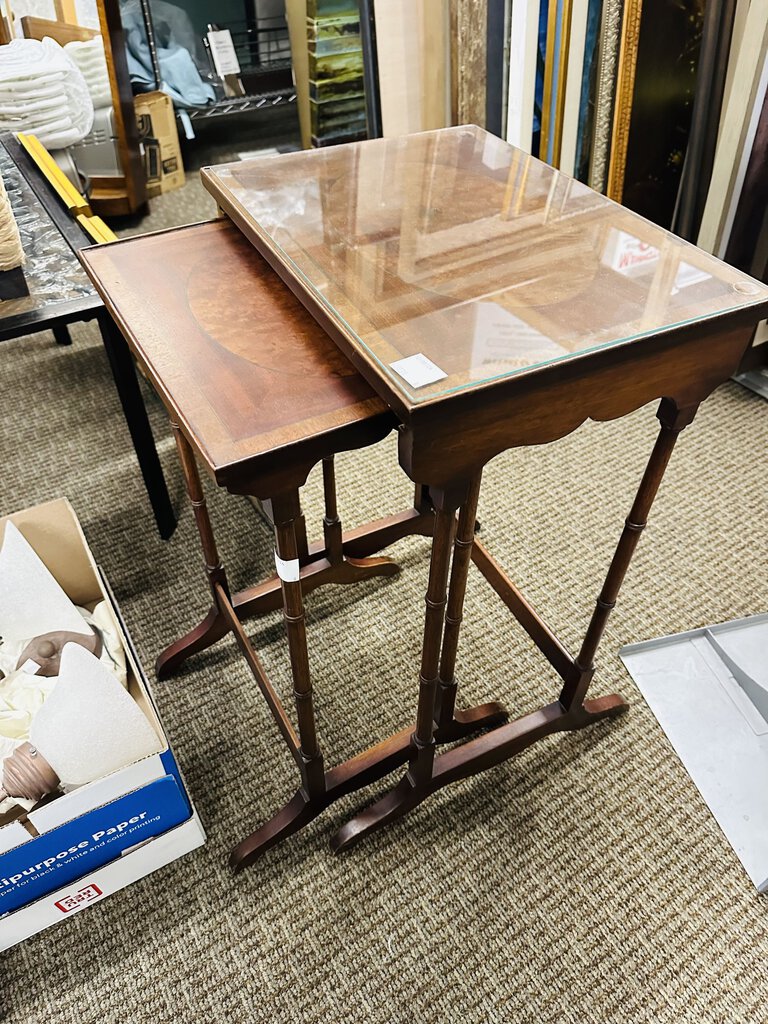 English Regency Style Nesting Table 17.5x12.5x27