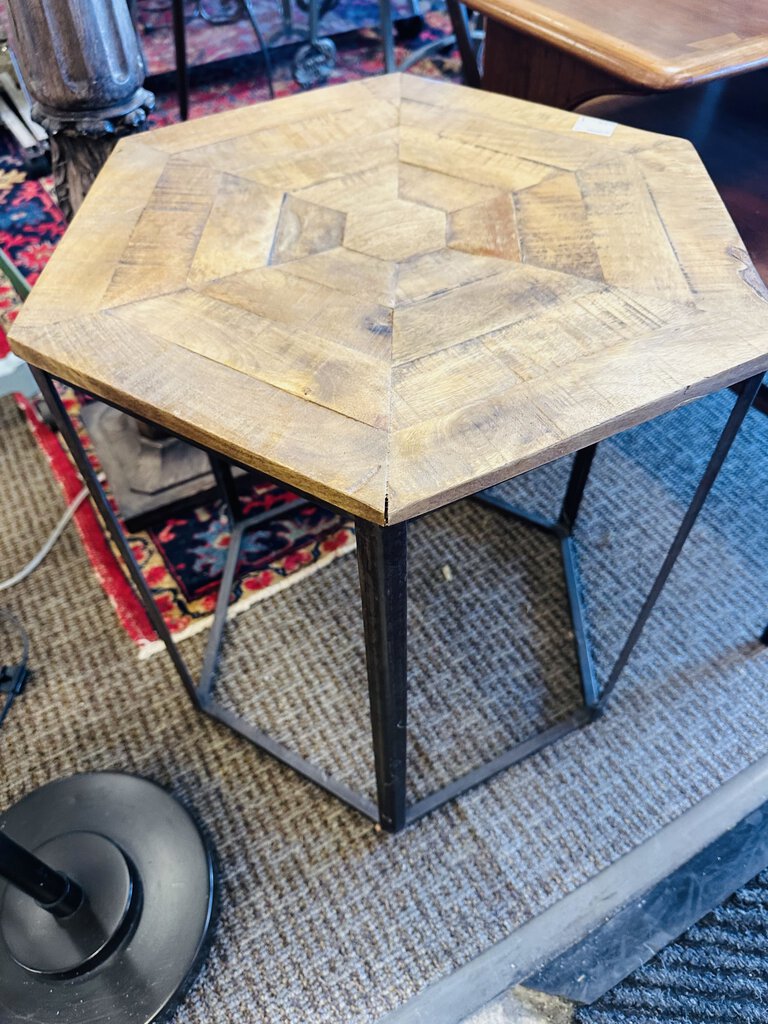 Hexagonal Side Table 18x18x20