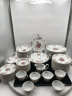 Aladdin Dresdenia Fine China Dinnerware Set (84 Pieces)