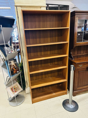 Danish Bookcase With Adjustable Shelving's 36x12x76