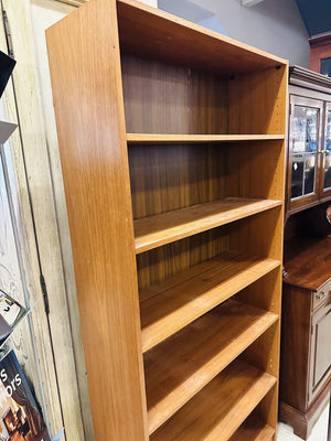 Danish Bookcase With Adjustable Shelving's 36x12x76