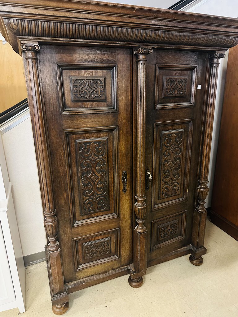 Antique Carved Armoire 28x59x78