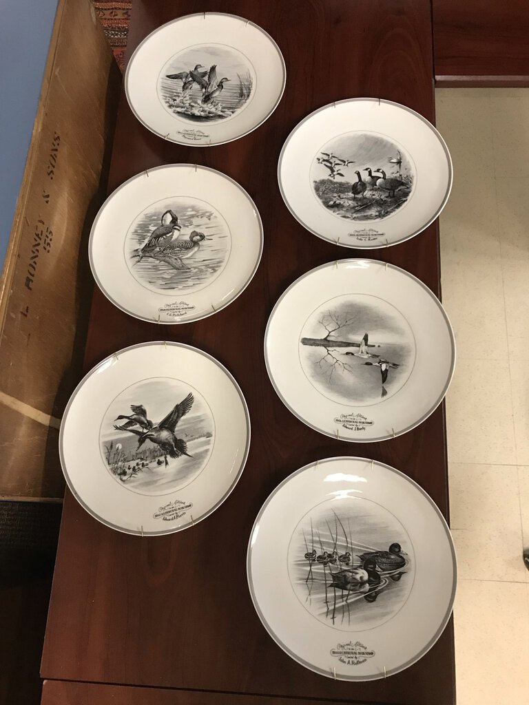 Abercrombie & Fitch French Limoges Duck Stamp Plate Set (6)