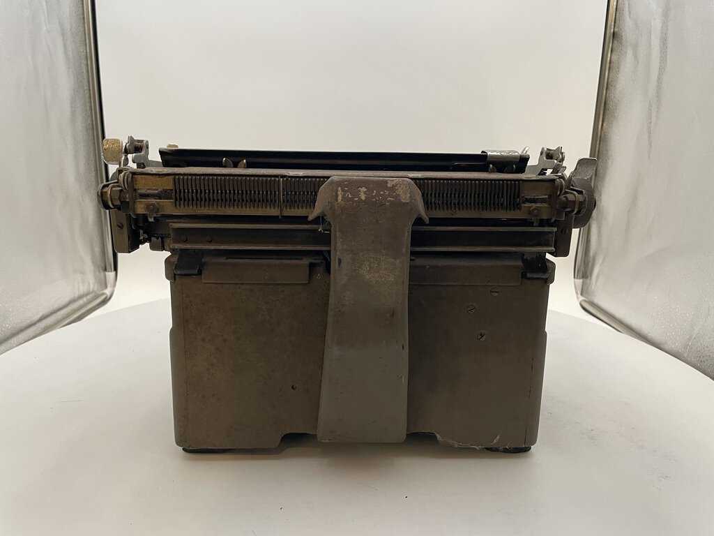 Vintage Royal 1949 Magic Margin Manual Typewriter Grey Steel